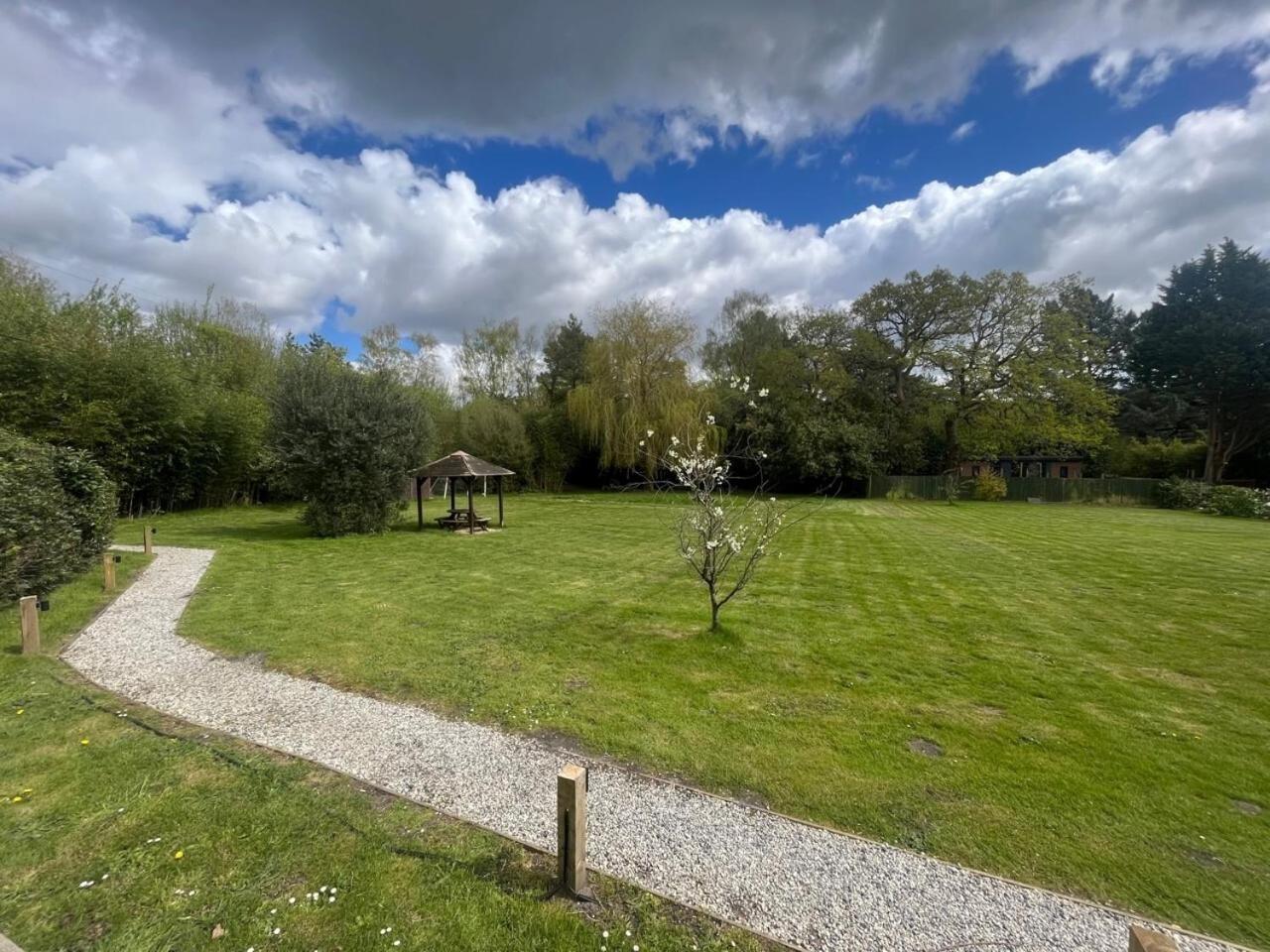 Little Paddock Ringwood