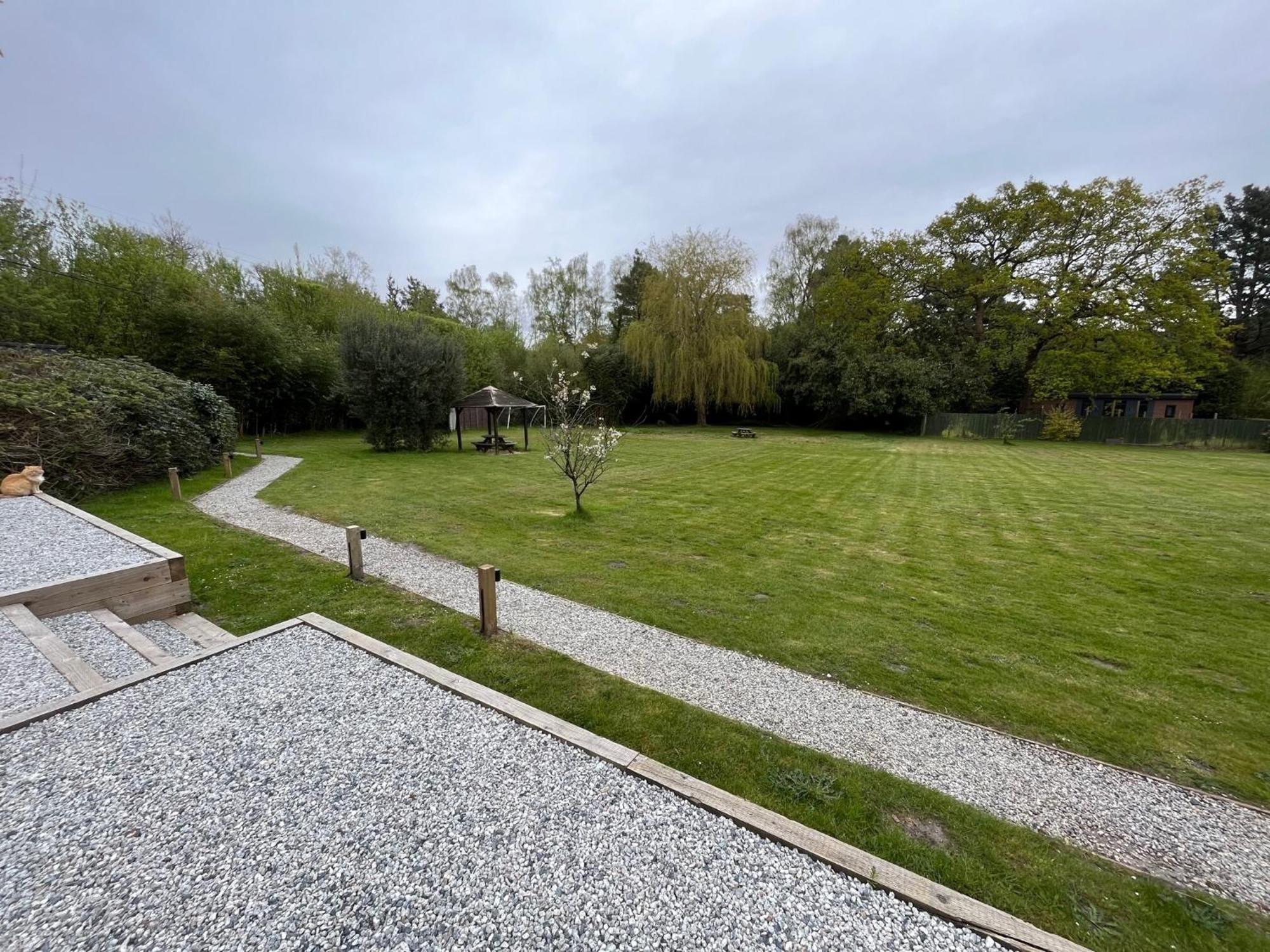 Little Paddock Lodge *