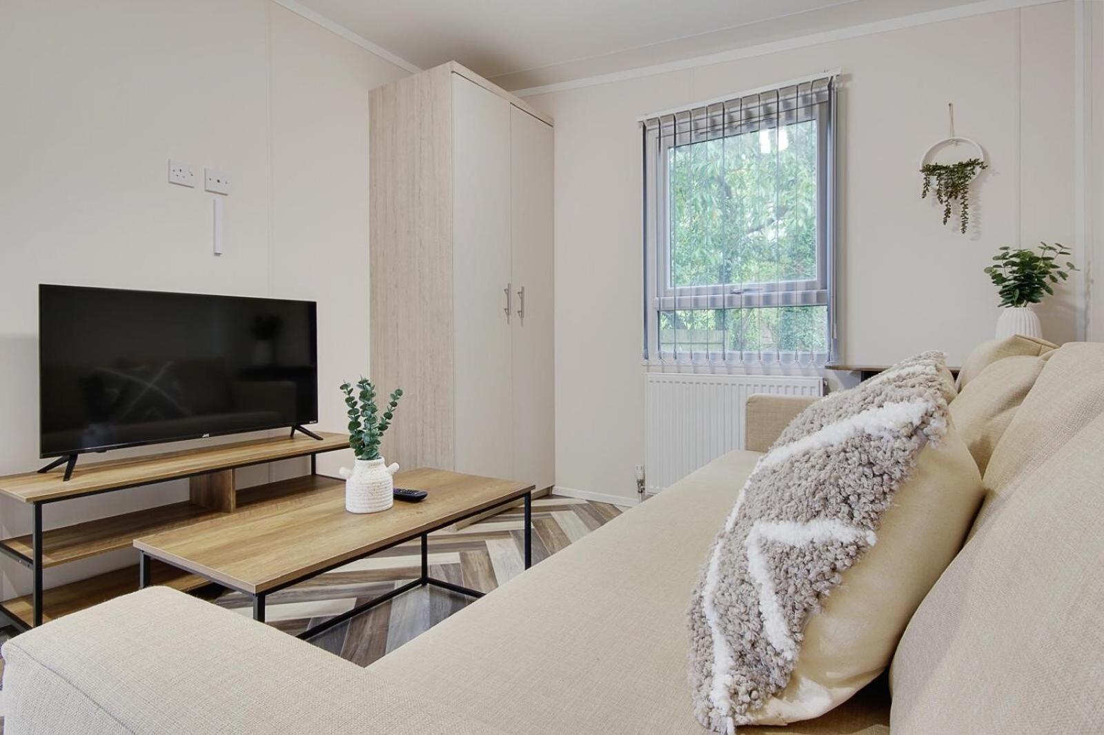 Little Paddock Lodge *